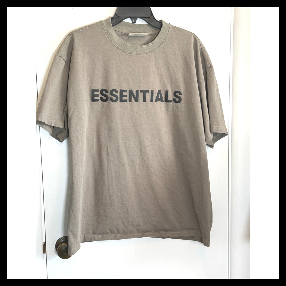 Fear of God Essentials Mens XL Taupe Brown Logo Short Sleeve T-Shirt Streetwear